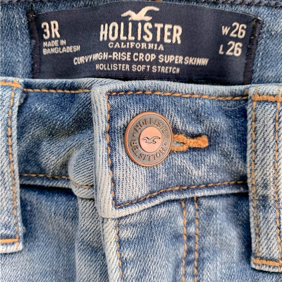 Women’s Hollister Jeans - Picture 6 of 6